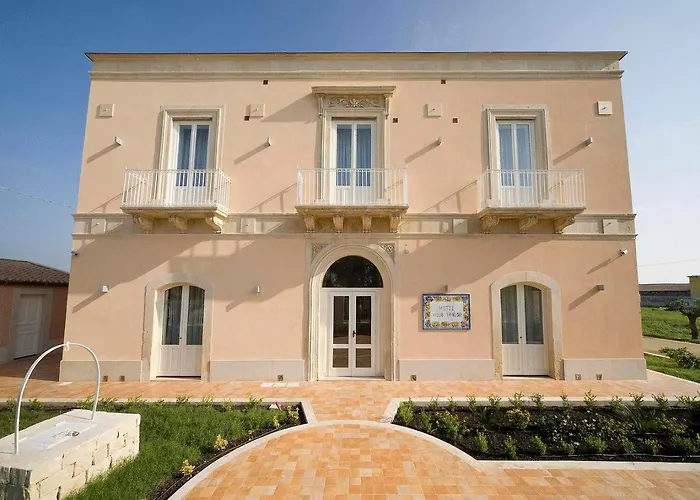 Hotel Villa Fanusa